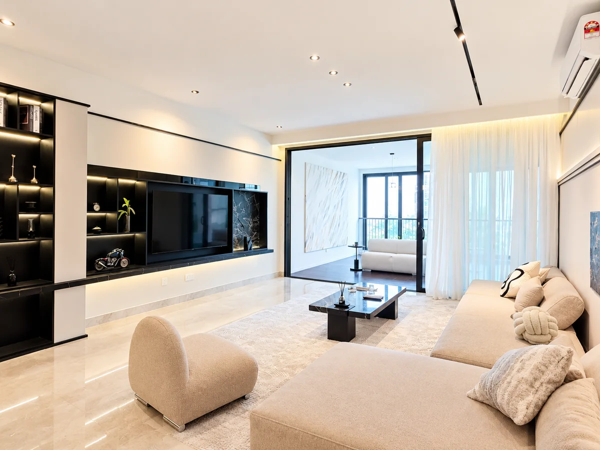 Sastra U-Thant living room